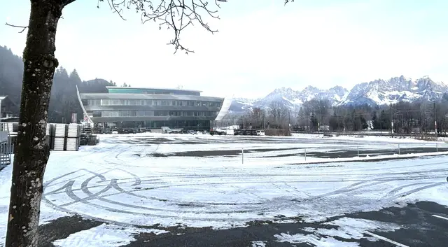 Kellerwiese neben der Eurotours-Zentrale. | Foto: Nikolaus Kogler