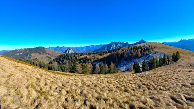 ...vom WINDKOGEL aus kommend, bei wolkenlosem Himmel. 
HERZ was willst du mehr.
Oh, du mein schönes ÖSTERREICH.
D♥️A🌞N🌹K🍀E
