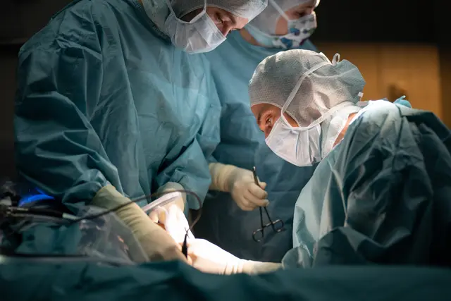 Seit 1945 prägt die Praxis, inzwischen in dritter Generation, die medizinische Versorgung in Radstadt, Obertauern und dem Umland. | Foto: Manuel Keser