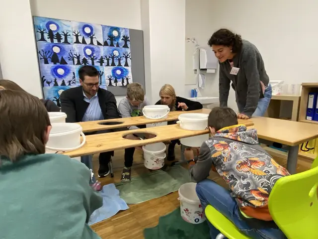 Beim Wettmelken geht es um die Schnelligkeit. | Foto: Ebster