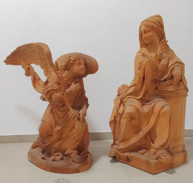 Diese Figuren stellen die Verkündung Christi Geburt dar.  | Foto: Muigg Andreas