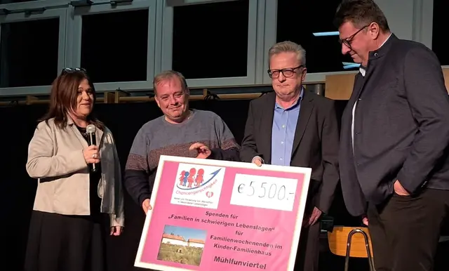 Von links: Sabine Ringler, Martin Kraschowetz, Hannes Gaisbauer und Horst Lukas. | Foto: Kinderfreunde