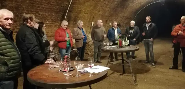 Weinverkostung in besonderem Ambiente. | Foto: Karl Peschka