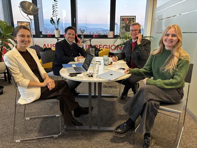 Das Team von MeinBezirk und die Oberlandler sind für die Steirerinnen und Steirer da und helfen bei Schicksalsschlägen, Krankheit und unvorhergesehenen Notfällen. Die nächste Telefonsprechstunde findet am Donnerstag, dem 4. Dezember statt.  | Foto: MeinBezirk/Sarah Konrad