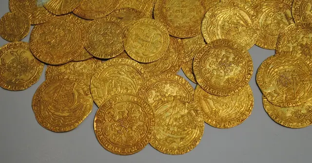 Die 87-Jährige übergab den Betrügern ihre Goldmünzen. | Foto: pixabay.com