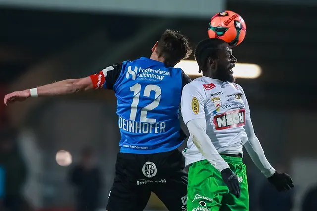 Kampf um jeden Ball: Amstetten startete druckvoll in die Partie und bestimmt die Anfangsphase. | Foto: SKU Ertl Glas Amstetten