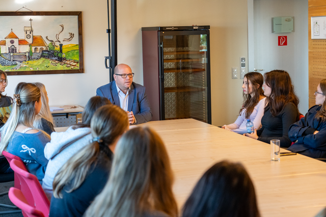 Girls in politik | Foto: Deutsch Wagram
