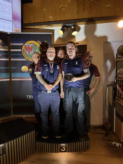 Dritter Platz für die dritte Mannschaft mit Gerhard Strele, Frank Gutmann, René Pernul, Manuel Moosbrugger und Manuel Bader | Foto: Lucas Huter