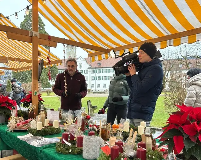 Orf vorarlberg am benefiz adventmarkt 