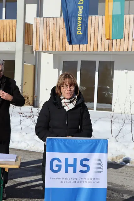 Bgm: Heidi Profeta bedankt sich bei allen Projektbeteiligten für die gute Zusammenarbeit. | Foto: Kendlbacher