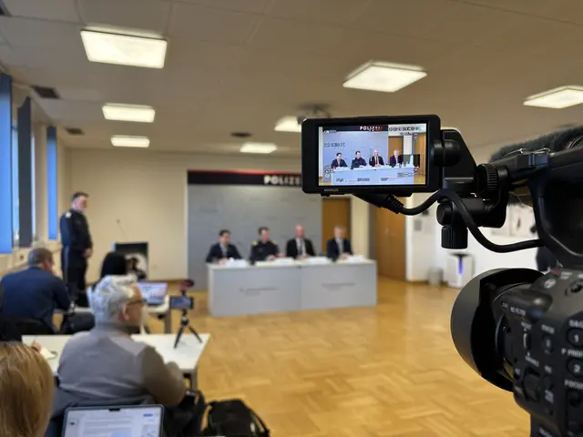 Bei einer gemeinsamen Pressekonferenz der steirischen und slowenischen Polizei sowie der Staatswanwaltschaft Graz wurde der derzeitige Ermittlungsstand im Fall der ermordeten Stefanie P. bekannt gegeben.  | Foto: MeinBezirk/Sarah Konrad