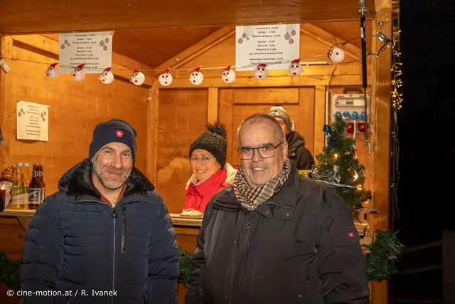 Vizebürgermeister Jürgen Arbinger, Sabine Grasnek und Bürgermeister Robert Szekely (vlnr). | Foto: cine-motion.at / R. Ivanek