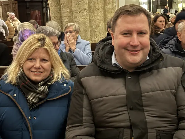 Christian Filipp kam mit seiner Julia. | Foto: Schauer