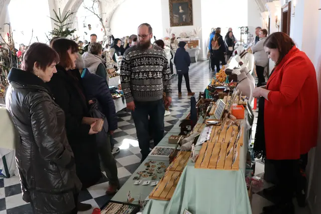 Es blieb ausreichend Gelegenheit zum Schauen und Kaufen | Foto: Gerhard Langmann