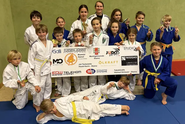 Auf der Matte gab es nur zufriedene Gesichter | Foto: UTV