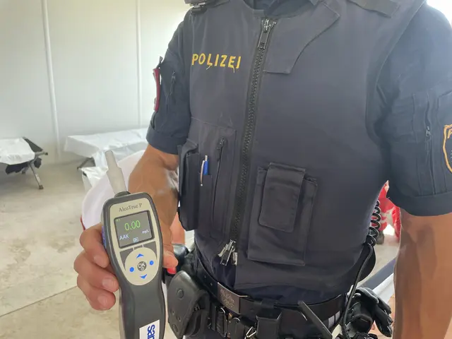 (Symbolfoto) Alkomat, Alkoholtest, Polizei. | Foto: meinbezirk.at/Lungau