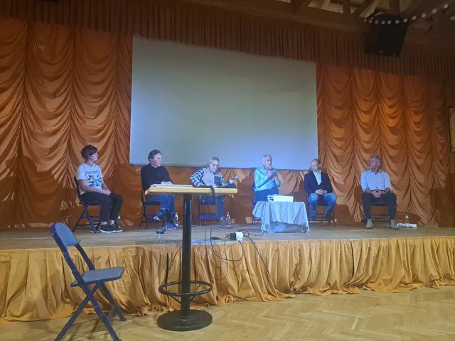 Anita Hofmann, Jan Beutel, Kaspar Schuler, Wilfried Haeberli, Michael Holzmann und Christian Kalsberger. | Foto: Lebenswertes Kaunertal