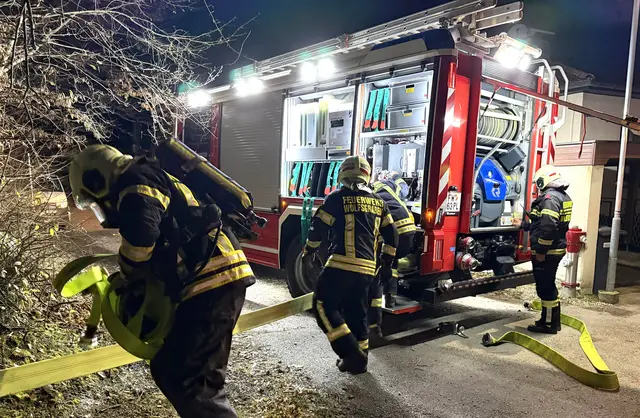 Auch bei Übungen geben die Einsatzkräfte ihr Bestes. | Foto: FF Wolfsgraben