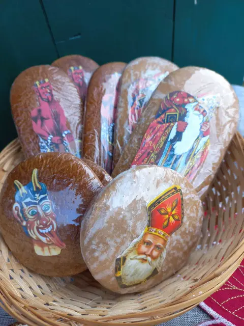 Süße Grüße von Nikolaus und Krampus  | Foto: Fotos:  Renate Kronsteiner