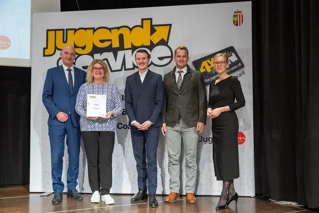 Die Freude bei den Ohlsdorfer Vertretern war groß. | Foto: Land OÖ