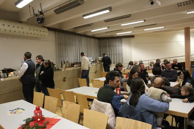 Die Krippenausstellung lockte zahlreiche Besucher an.