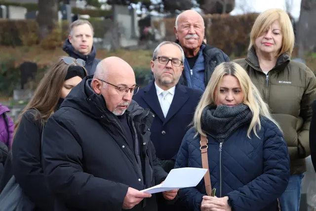 Bezirksvorsteher Peter Jagsch (SPÖ) lud zu dem Event und erinnerte an das Vermächtnis der Österreichischen Sportikone.   | Foto: BV17