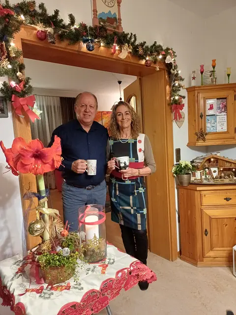 Wartmannstettens Bürgermeister a.D. Hans Gneihs mit seiner Elisabeth. | Foto: privat