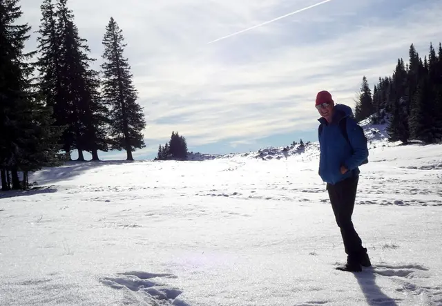 Im weißen Gelände, das liebe ich.