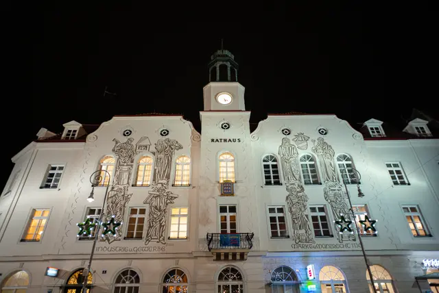 Rathaus-Theater. | Foto: Santrucek