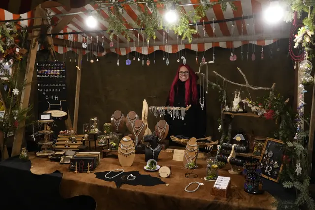 Claudia - selbstgemachter Schmuck | Foto: Marco Huber/zema-medien.de