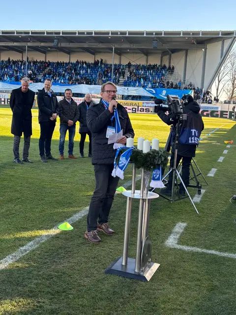 Ein stolzer Moment natürlich auch für die Stadtgemeinde Hartberg - Bürgermeister Marcus Martschitsch bei seinen Grußworten. | Foto: Christian Zechner / Reinhard Sandbichler