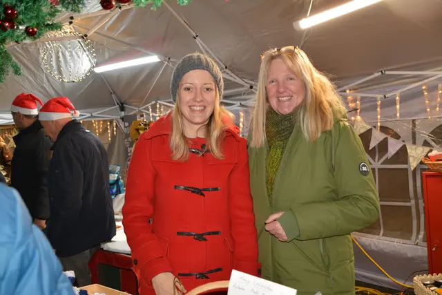 Horvaths Weihnachtsbäckerei bot süße Klassiker von Baumkuchen bis Keksen. | Foto: Rosenberger Victoria