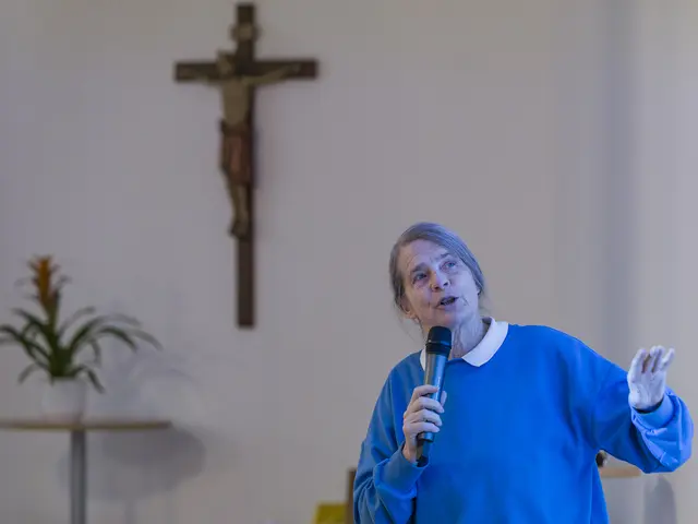 Klimaprofessorin Helga Kromp-Kolb bei ihrem Vortrag über Schöpfungsverantwortung auf Einladung des Ordens der Salvatorianerinnen in der Auhofstraße 189. | Foto: Salvatorianerinnen