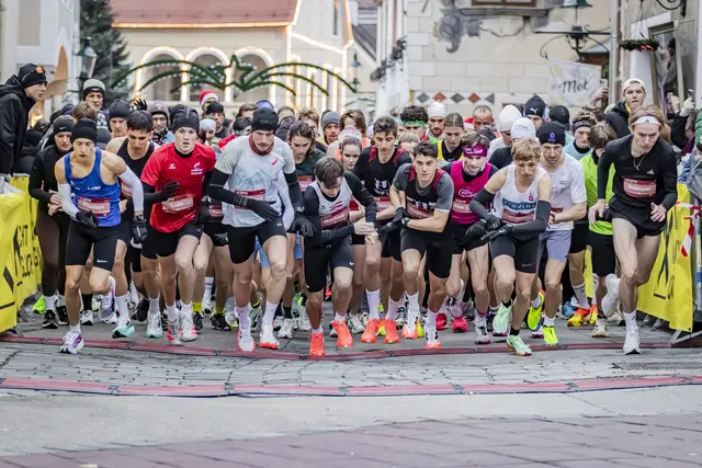 Start des hochkarätigen 5 km Hauptlaufs | Foto: Copyright: SportEventFotografie - Roman Stoiber