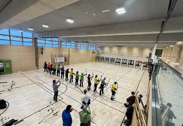 18m in der Halle | Foto: Oliver Monod-Roider