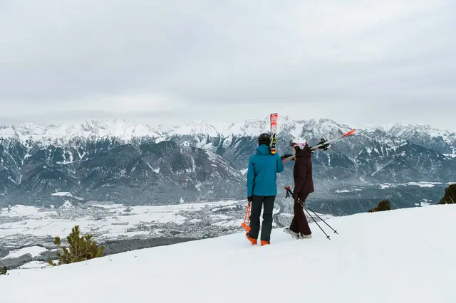 Die Wintersaison beginnt dieses Jahr am Glungezer vorraussichtlich am 6. Dezember 2025. | Foto: TVB Hall Wattens