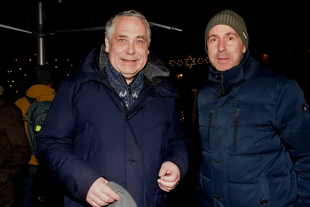 Einen einzigartigen, musikalischen  Adventkalender organisiert Markus Pöcksteiner aus Sarmingstein am Greiner Hauptplatz. Gestartet wurde am 1. Dezember mit Ensembles der Stadtkapelle Grein.  | Foto: Zinterhof