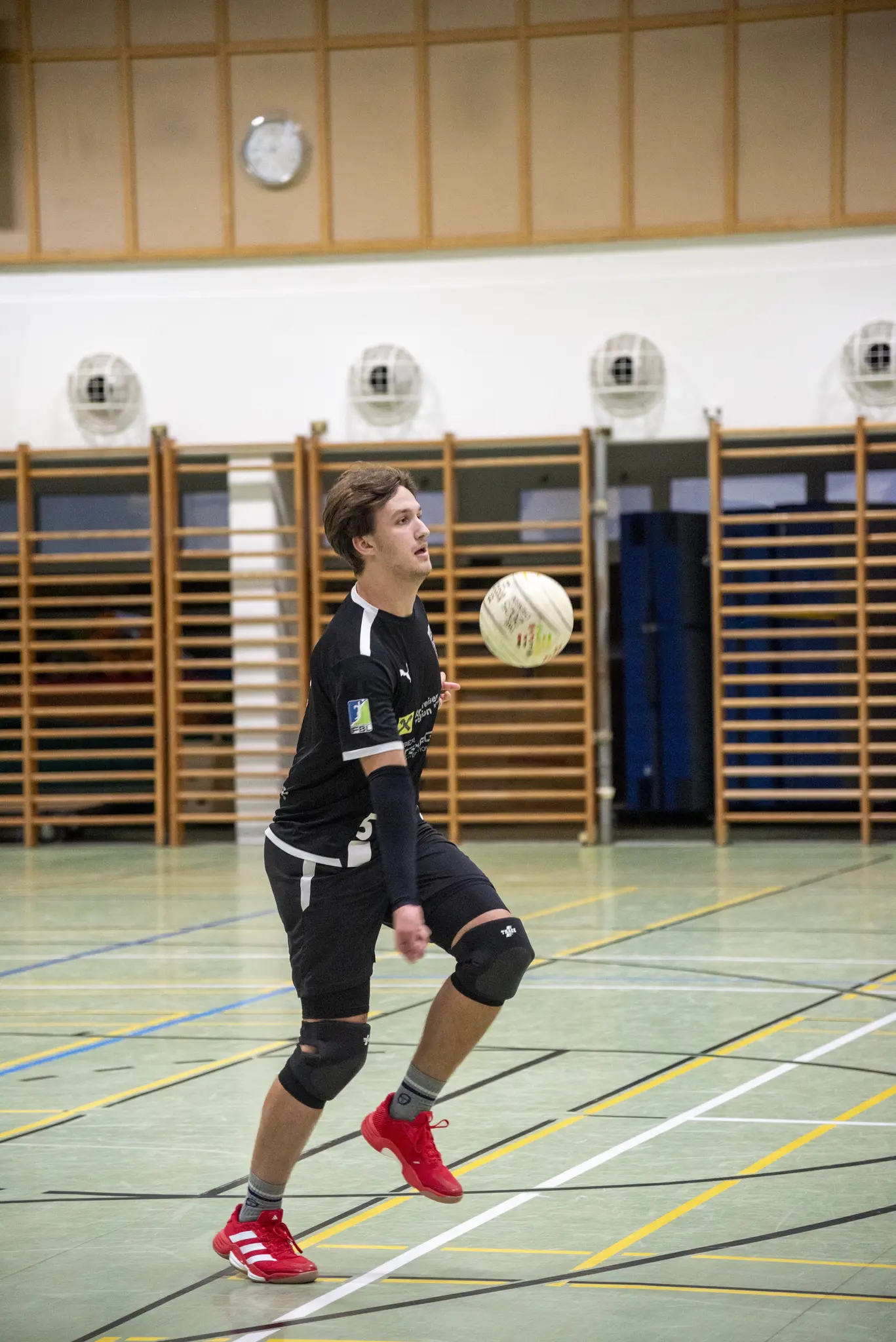 Faustball-Bundesliga: TuS startet mit zwei Niederlagen - Kirchdorf