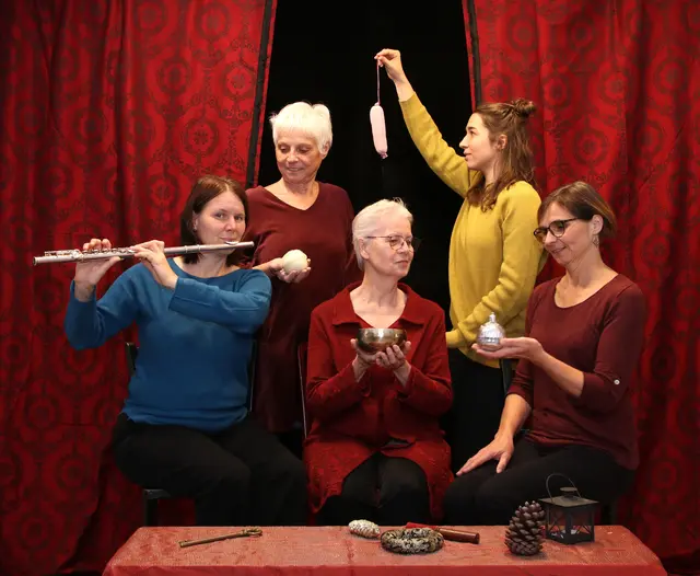 Elisabeth Riedel, Helga Lang, Rosa Teutsch, Pauline Röck, Bettina Röck (von links) | Foto: Gerhard Mair