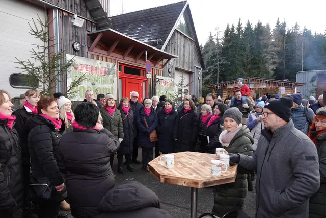 Verschiedenste Gesangsdarbietungen machen ebenfalls den Zauber des Bergadvents aus. | Foto: MeinBezirk/Michael Blinzer