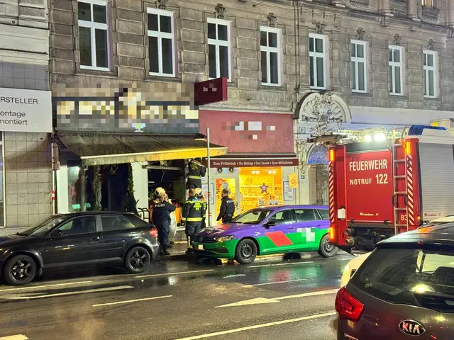 Am Montagmorgen kam es zu einem Brand in einem Geschäftslokal auf der Favoritenstraße. | Foto: Tomislav JOSIPOVIC
