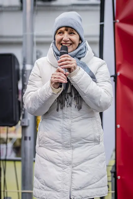 Bürgermeisterin Silvia Drechsler bei der offiziellen Eröffnung vor dem 5 km Hauptlauf | Foto: Copyright: SportEventFotografie - Roman Stoiber