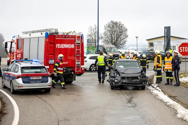 Der Unfall ereignete sich auf der B127. | Foto: Fotokerschi/Flanz Plechinger