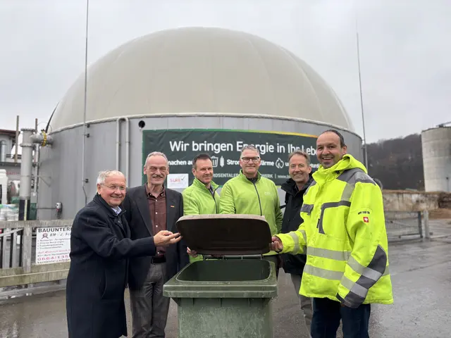Vulkanlandobmann Josef Ober, St. Stefans Bürgermeister Johann Kaufmann, Geschäftsführer Robert Wurzinger, Betriebsleiter Josef Nagl, Christian Krotschek, Geschäftsführer Rudolf Trummer  | Foto: MeinBezirk/Gerda Sammer-Schmidt
