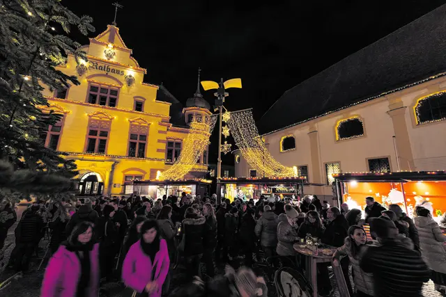 Weihnachtsmärkte im Bezirk Hartberg-Fürstenfeld laden mit LichterglanzKöstlichkeitenKunsthandwerk und Musik zu stimmungsvollen Momenten für die ganze Familie ein. | Foto: Rene Strasser