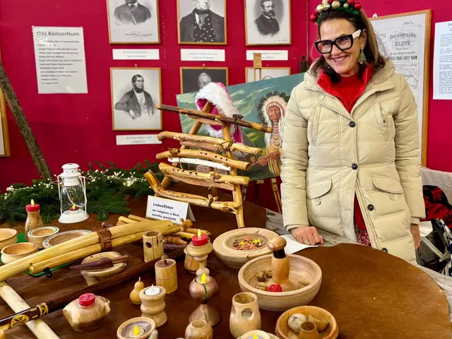 Andrea Piffl war mit ihrem Kunsthandwerk unter den Ausstellern. | Foto: Markus Kahrer