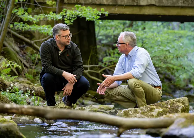 Im Kampwald: Ex-Landesrat Ludwig Schleritzko und LH-Stellvertreter Stephan Pernkopf gelten als Initiatoren eines neuen Nationalparks. | Foto: NLK Pfeffer