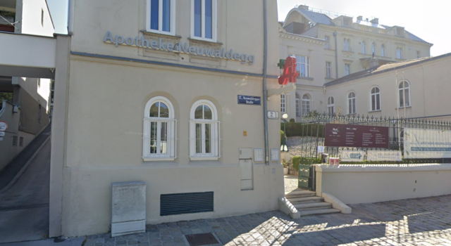 Die Apotheke Neuwaldegg ist insolvent. Auf dem Weg zum Wienerwald war sie für viele der letzte Ort für medizinische Versorgung in Hernals.  | Foto: Google Maps (Screenshot)