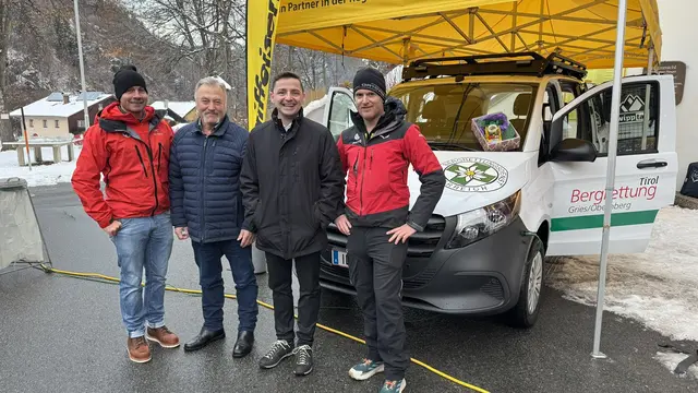 Im Bild v.l.: Ortsstellenleiter-Stv. Tobias Kofler, Vizebgm. Alois Wieser, Bgm. Karl Mühlsteiger und Ortsstellenleiter Bernhard Walder | Foto: BR Gries-Obernberg