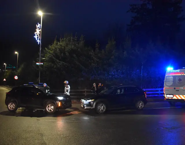 In Mayrhofen kam es am Montag, den 1. Dezember, zu einem Unfall, bei dem eine 70-Jährige unbestimmten Grades verletzt wurde. | Foto: ZOOM.Tirol